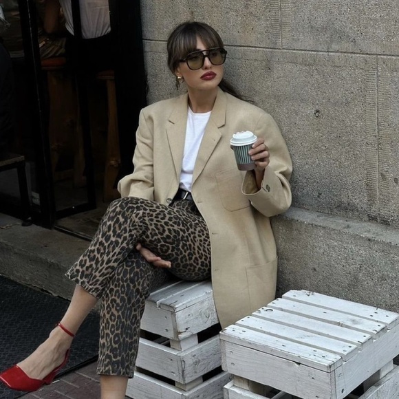 Alice + Olivia Denim - Alice + Olivia Leopard High Rise Skinny Jeans ✨🐆